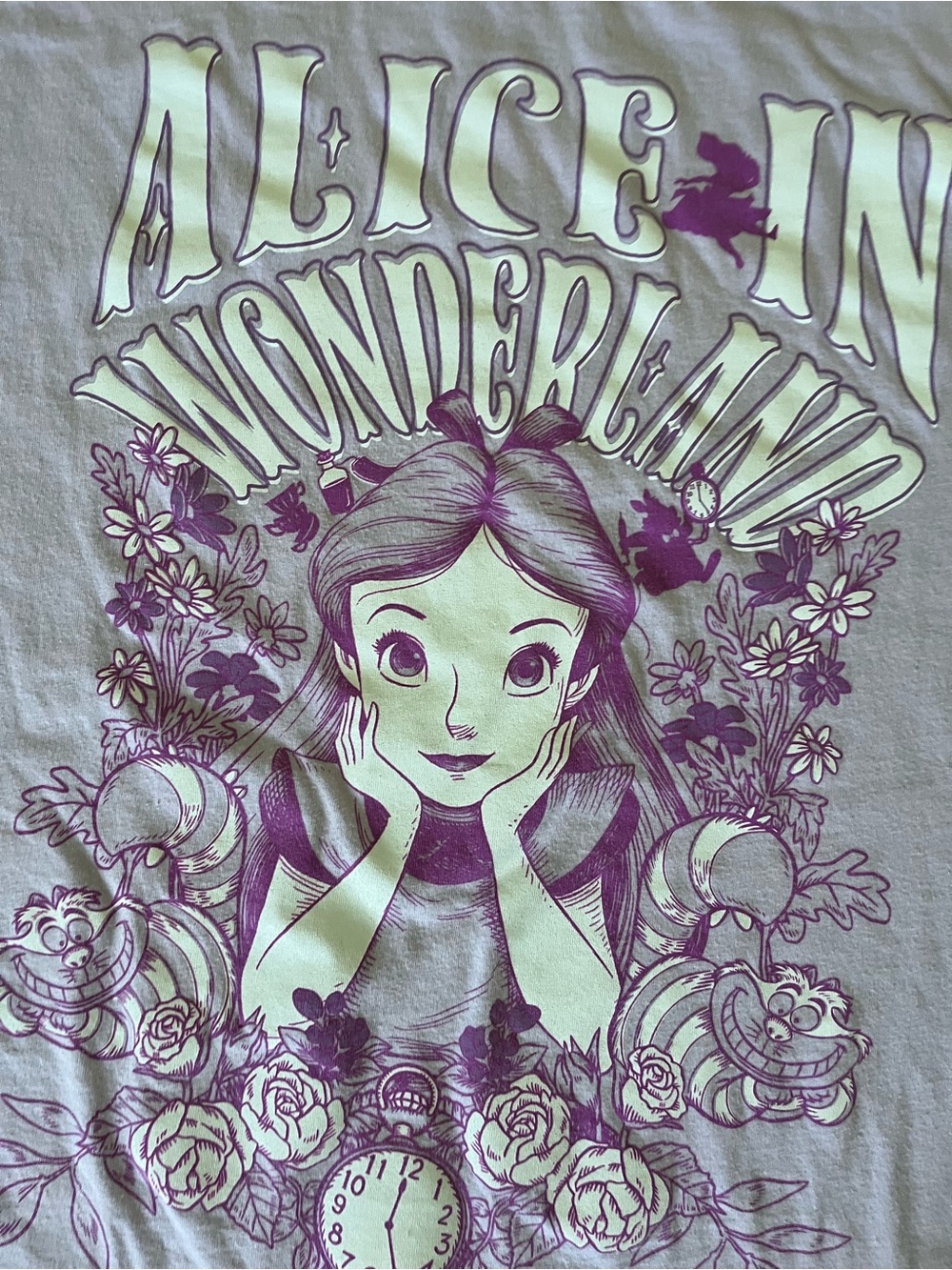 Disney Alice in Wonderland Oversized Graphic T-Shirt - Size S - NWOT - Picture 2 of 5